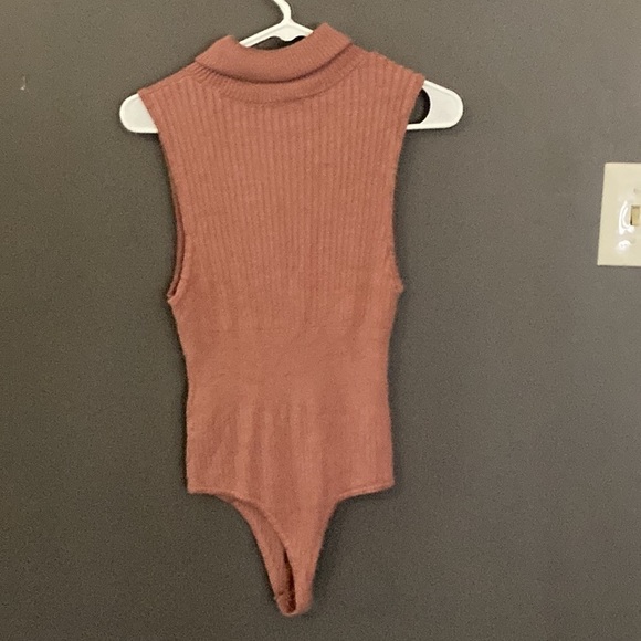 Free People Ribbed Sleeveless Bodysuit in Mauve - Picture 2 of 5